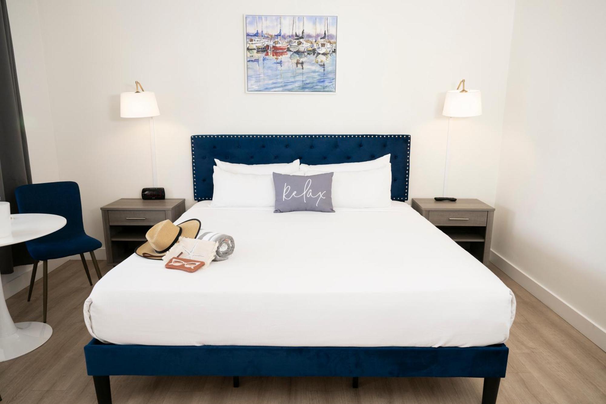 Endless Dunes, A Modern Motel Eastham Bagian luar foto