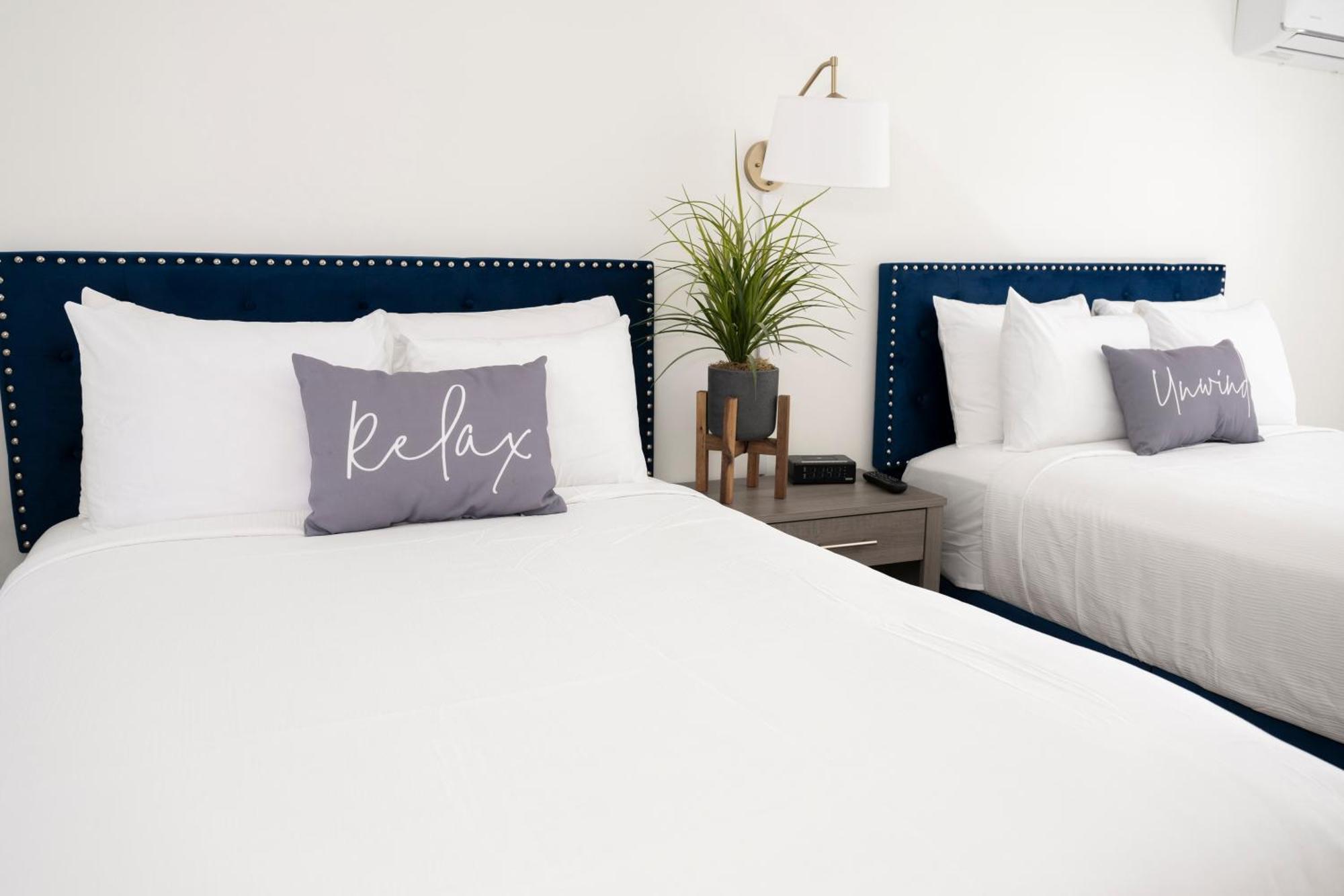 Endless Dunes, A Modern Motel Eastham Bagian luar foto