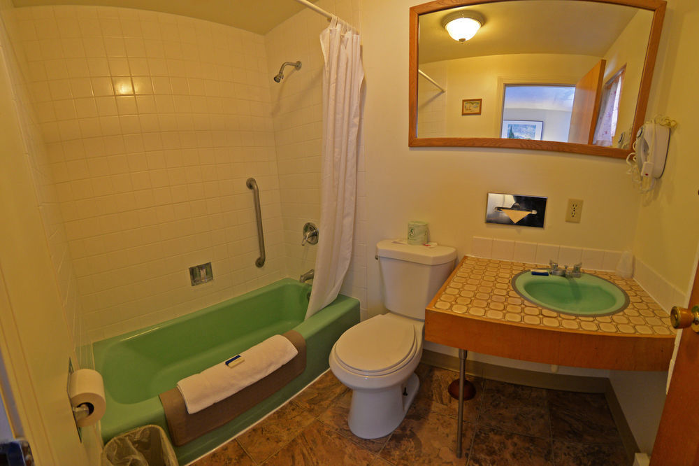 Endless Dunes, A Modern Motel Eastham Bagian luar foto