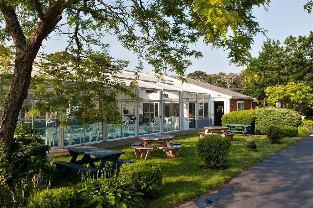Endless Dunes, A Modern Motel Eastham Bagian luar foto